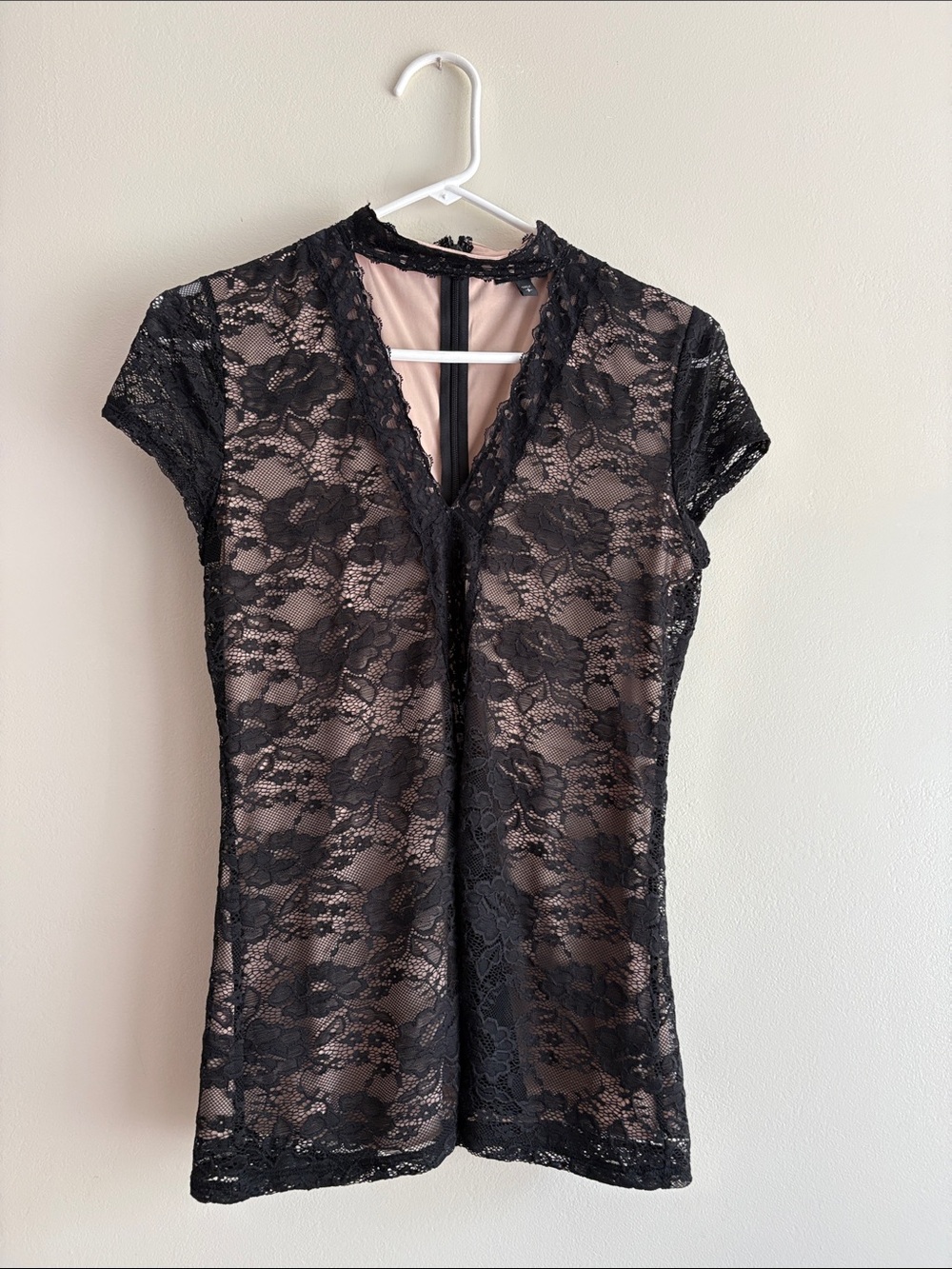 Express Black Lace V-Neck Short Sleeve Top